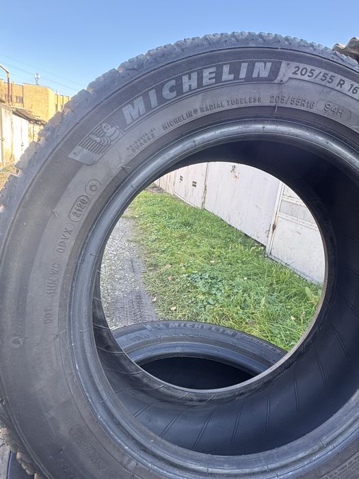 Продається резина Michelin 205/55/16