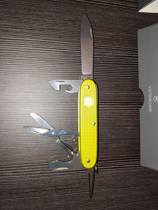 Victorinox Pionier Alox limited edition 2023