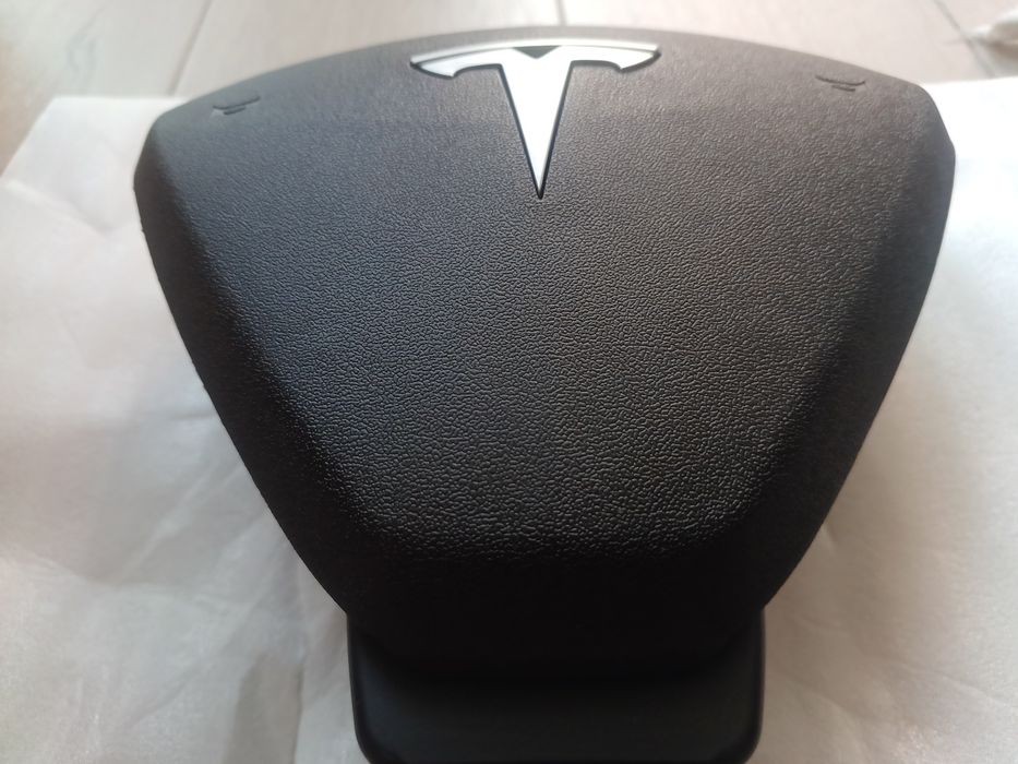 Кришка руля заглушка керма накладка Tesla