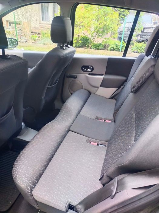 Sprzedam minivan RENAULT MODUS