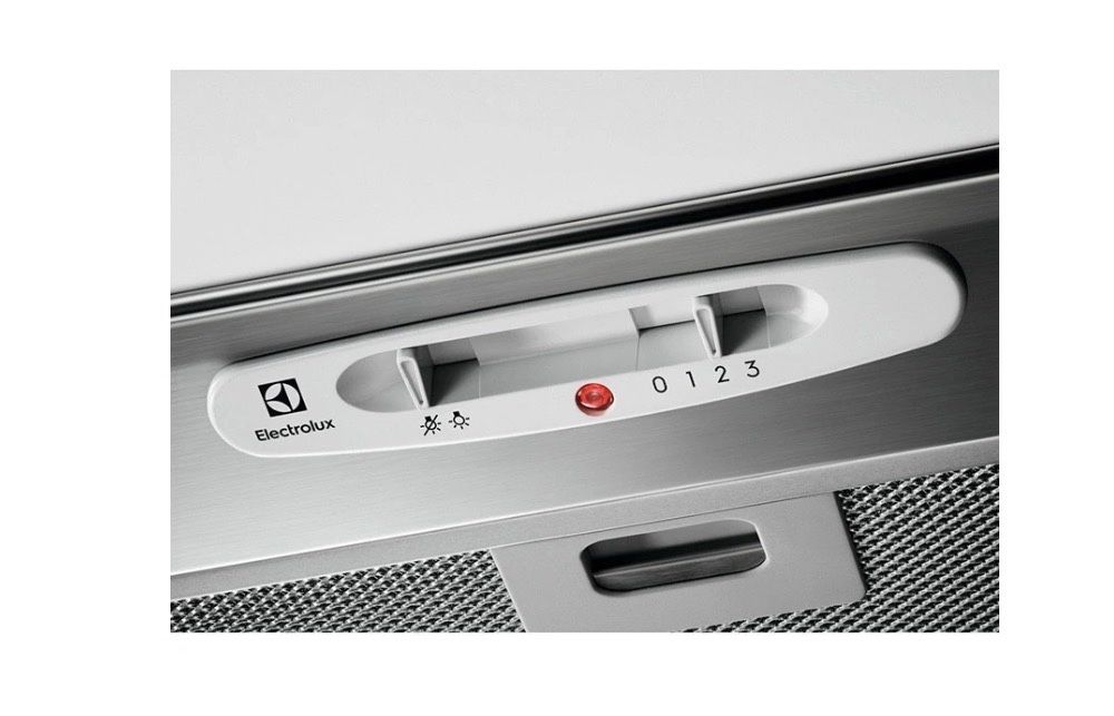 Витяжка ELECTROLUX LFG525S ,новая