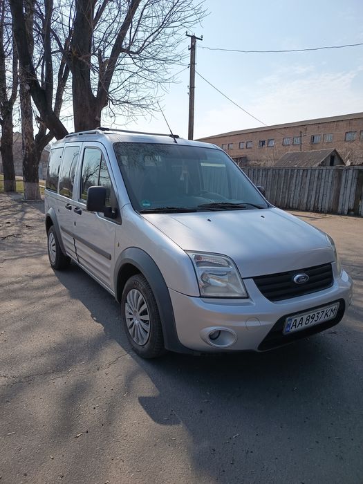 Форд Коннект 2010 пасажир