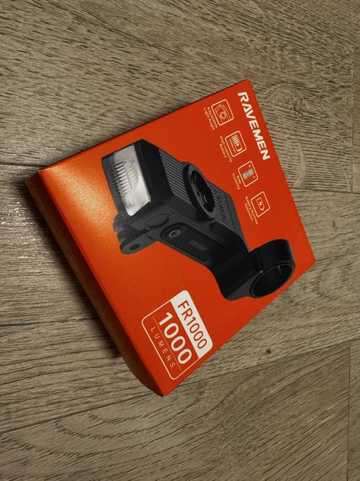 Lampka rowerowa Ravemen FR1000