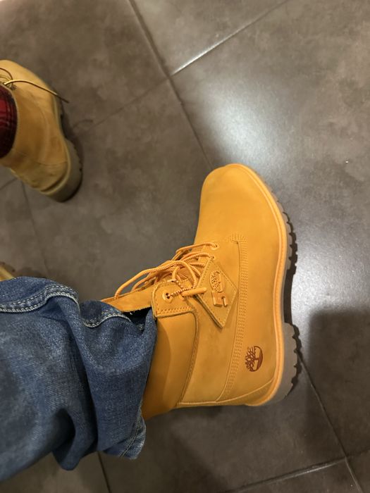 Botas timberland novas cor mostarda N43,5