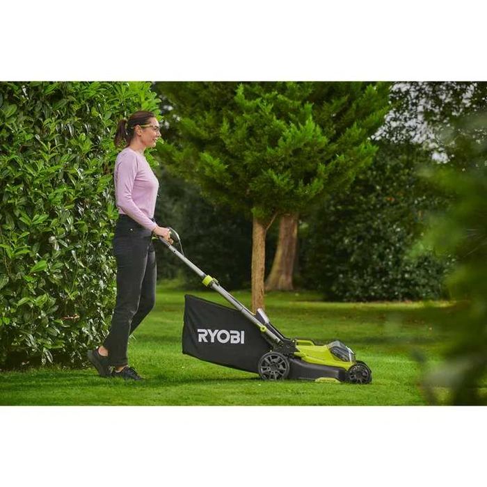 Газонокосарка акумуляторна RYOBI ONE+ RY18LMX40C-240 ПОВНИЙ КОМПЛЕКТ