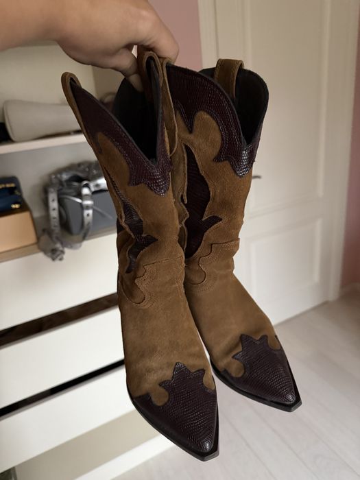 Продам стильние,брендовие ботинки