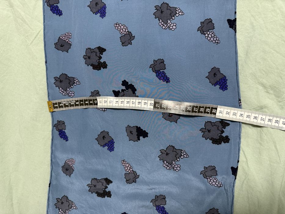 lekki szal / apaszka z naturalnego jedwabiu (100% silk).