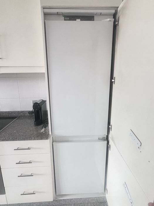 Frigorifico combinado Whirlpool de encastrar
