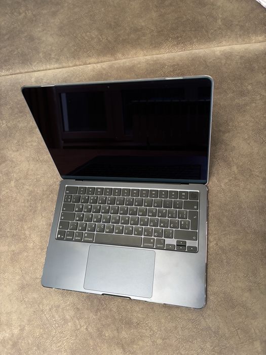 Apple MacBook Air 13.6” M5 16/512 GB Midnight