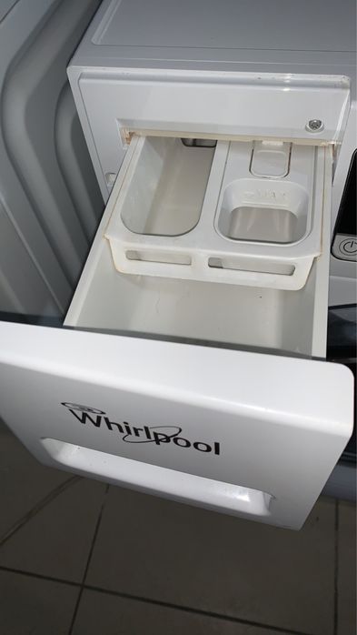 Пральна машина  Whirlpool з Німеччини.