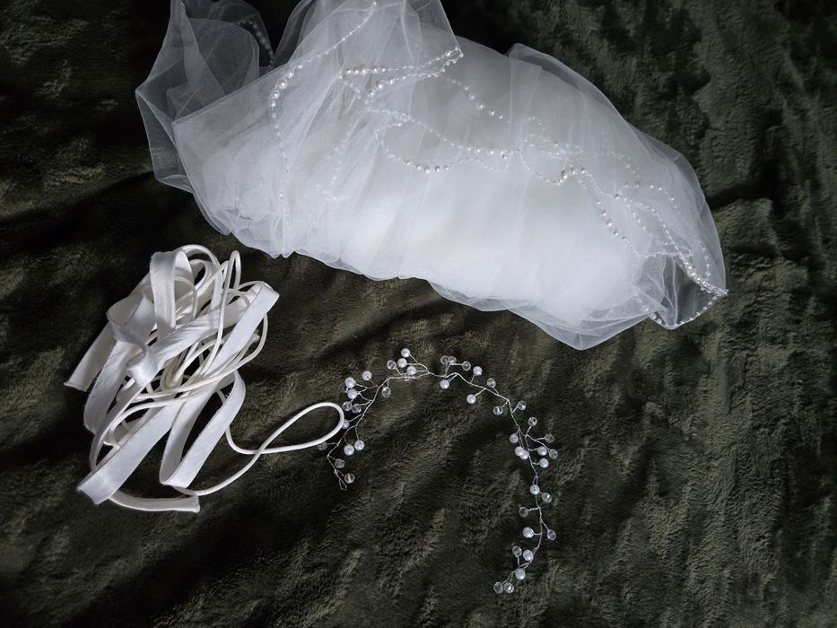 Весільна сукня айворі