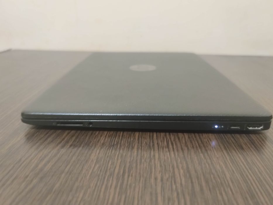 Ноутбук HP 15s-eq