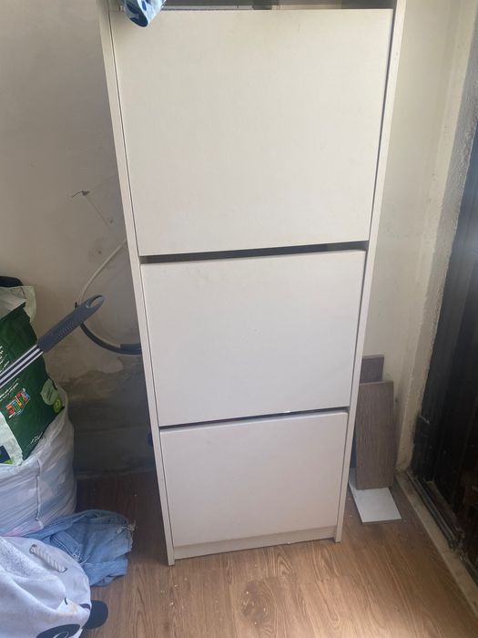 Vendo sapateira