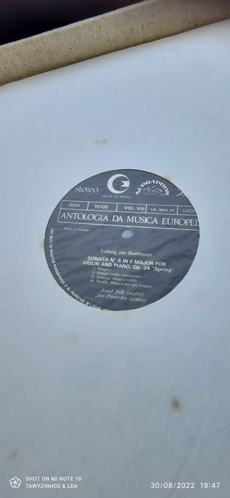 Cofret obra editada em vinil 33 rpm