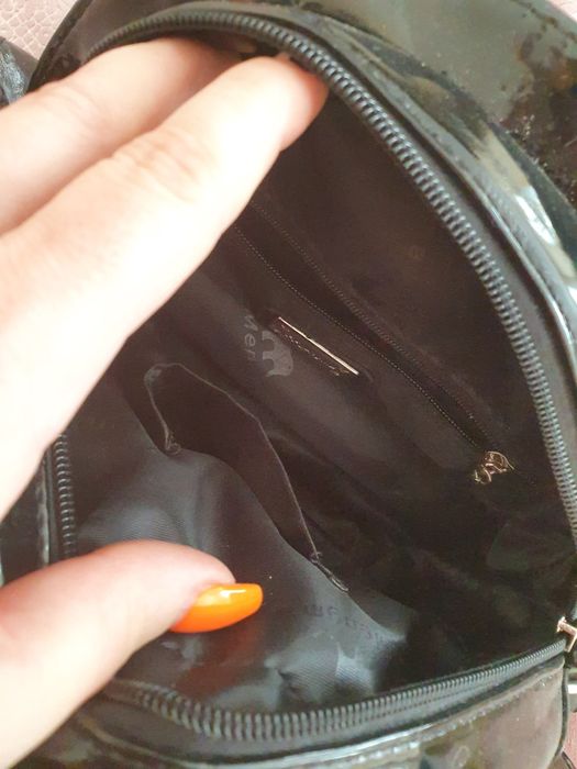 Сумка лакована жіноча