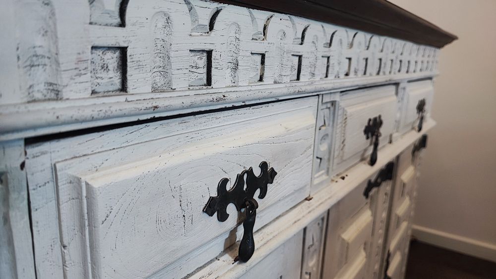 Aparador rústico pintado tinta Charcoal