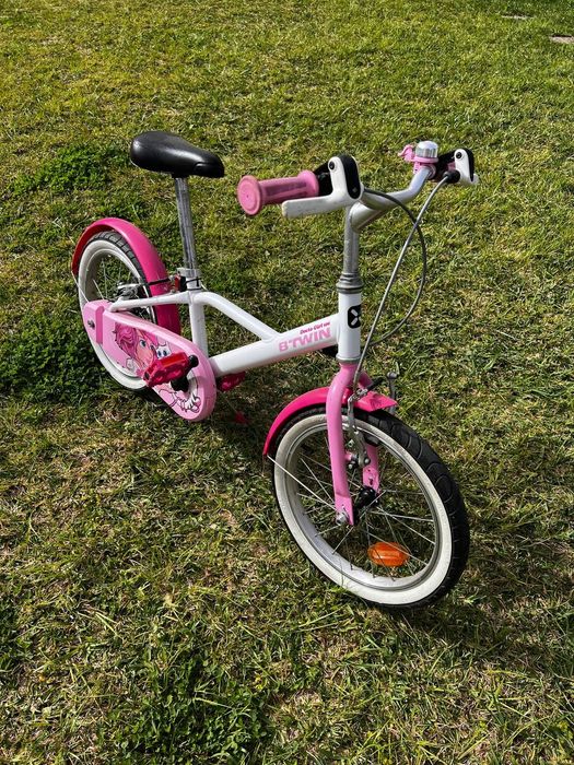 Bicicleta B'Twin 16" Docto Girl – A Bicicleta Ideal (e Segura) para as Primeiras Aventuras!