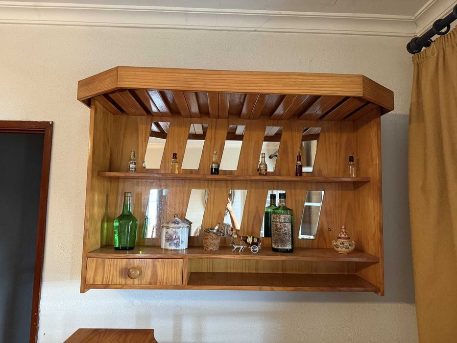móvel antigo - bar