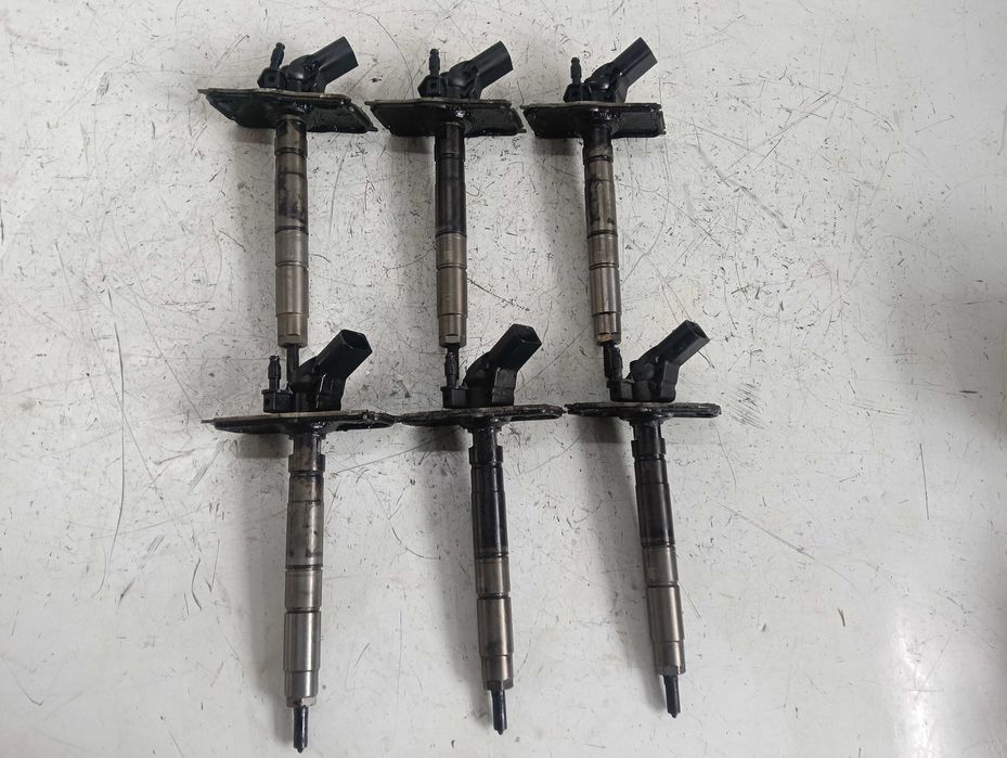 Wtryski Wtryskiwacze Audi A4 b7 3.0 tdi A6 c6 GWARANCJA 059,130,277AH