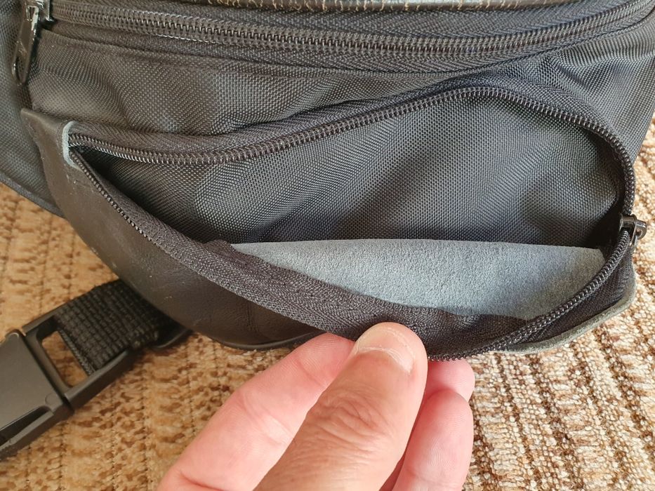 Бананка(сумка на пояс,поясная сумка)натуральная кожа 3 отдела Германия