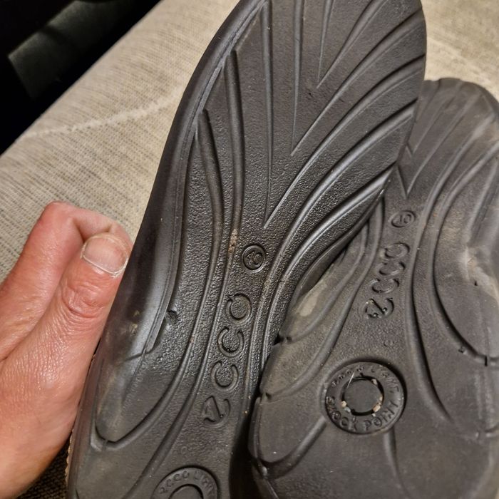Buty ecco  roz 40