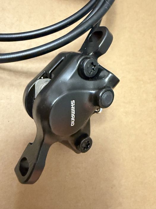 Нові задні гальма Shimano MT200 MT201 1700/2000 ми