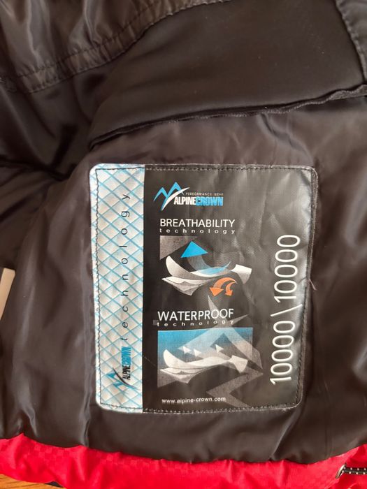 Гірськолижна куртка AVECS   р.S-M