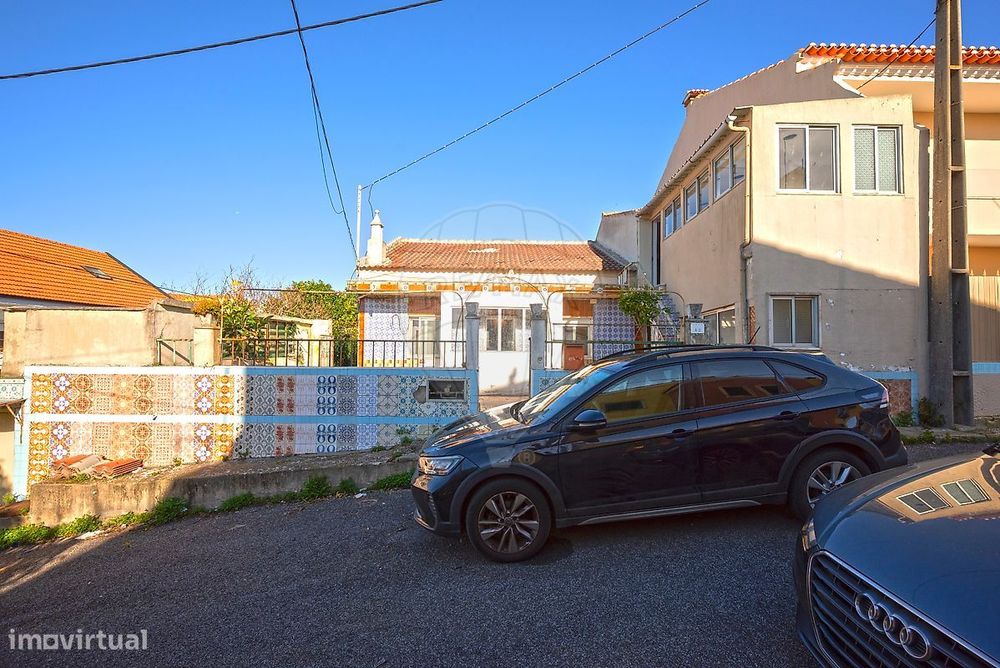 Moradia T4 para venda