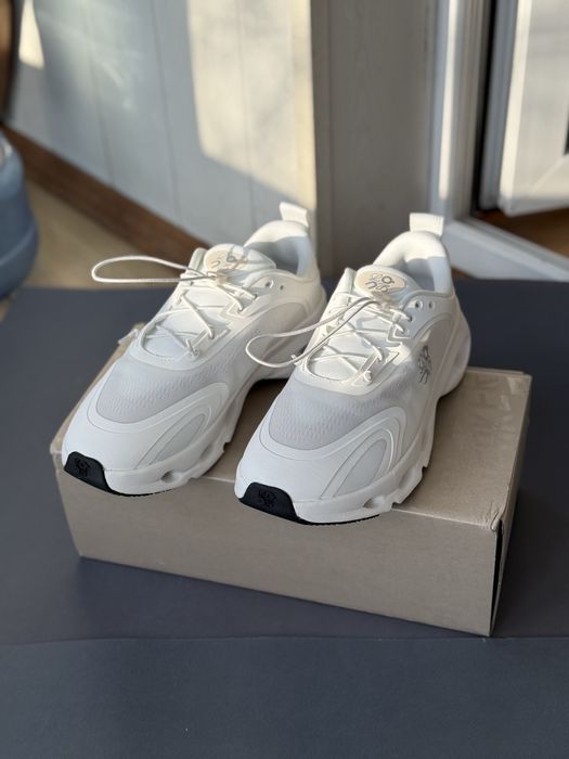 Кросівки Loewe × ON Running Cloudtilt White Білий