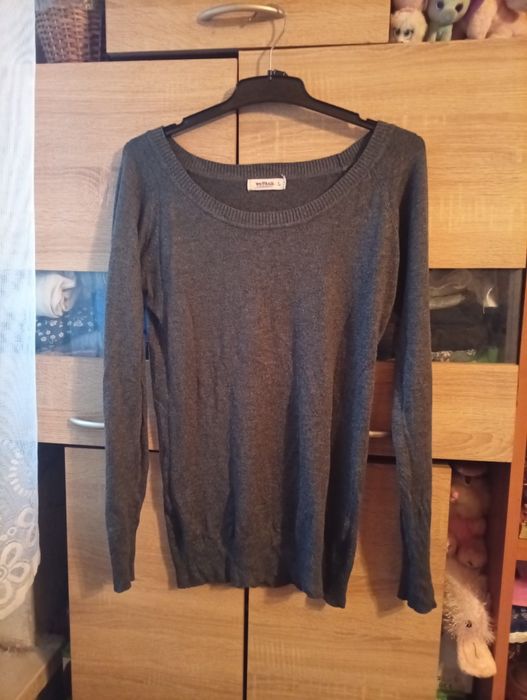 Sweterek Szary L/40