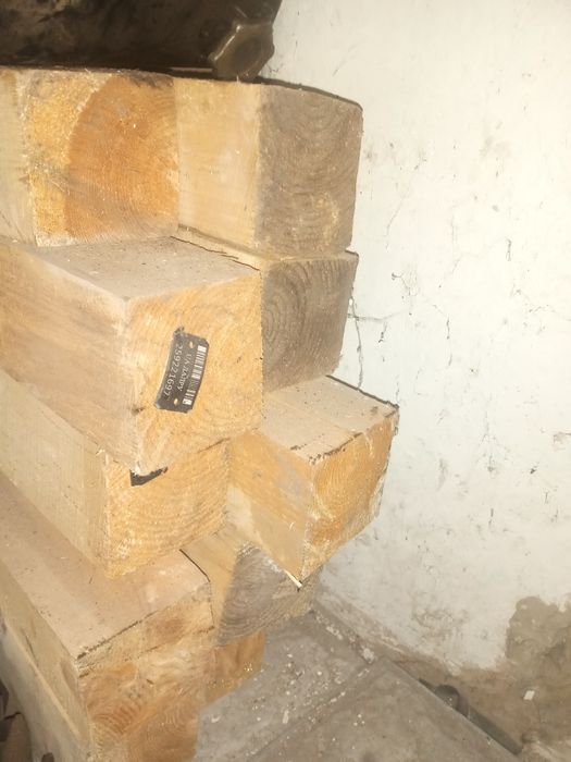 Продам брус 100/100.мм.