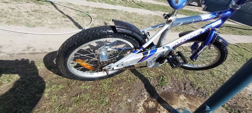 Дитячий велосипед на 3-6 років