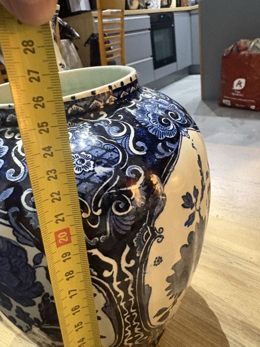 Wazon porcelanowy