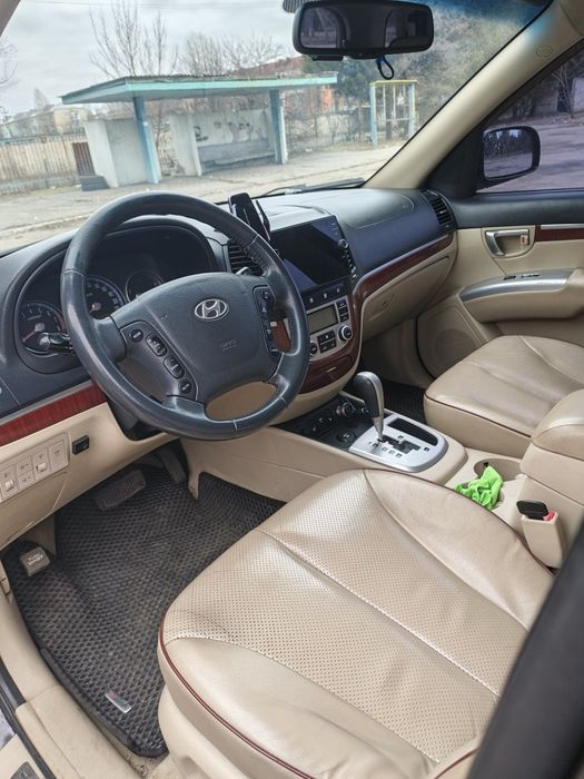 Прода́м hyundai santa fe 2,2008,2.7л.