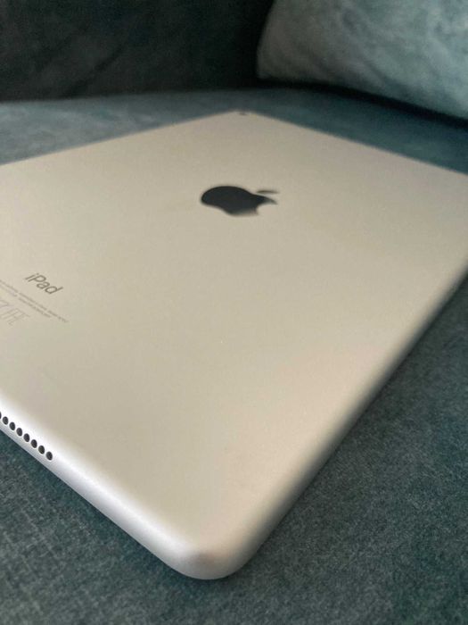 iPad Air 3. - WiFi 64GB - Como NOVO