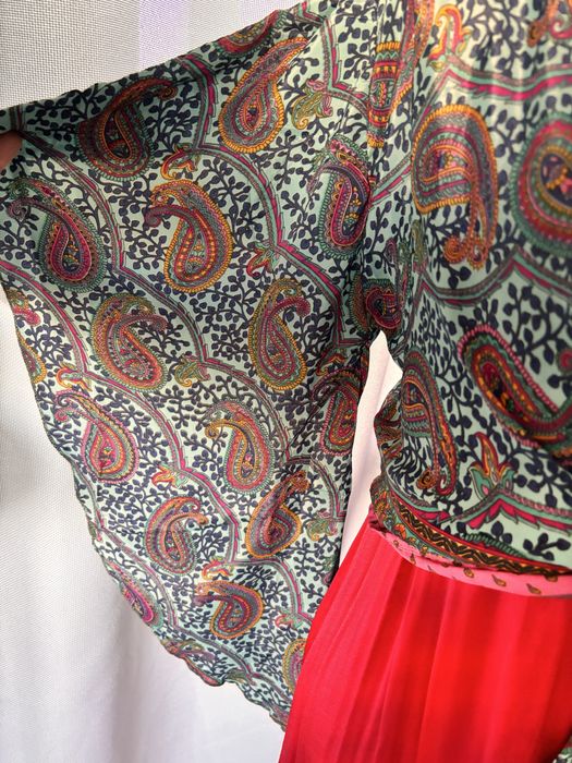 Vestido novo de viscose cor de cereja
