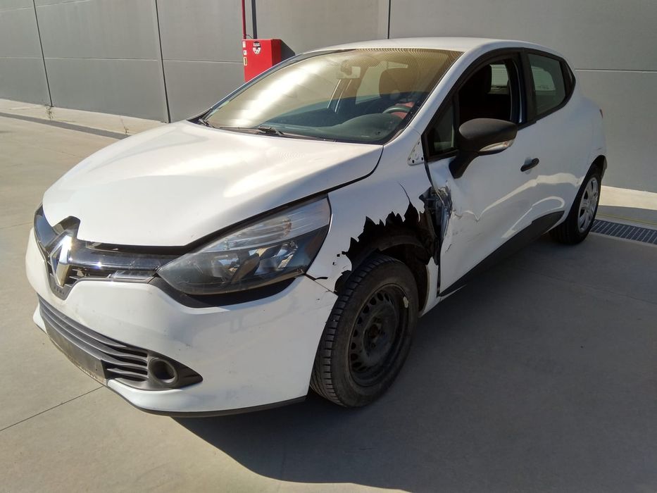 RENAULT CLIO IV - 2015 - Para Peças