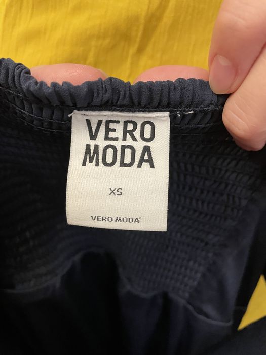 Sukienka granatowa wieczorowa na studniówkę