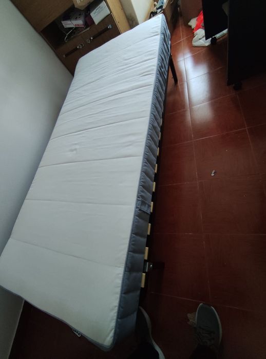 Cama IKEA, 90/200cm