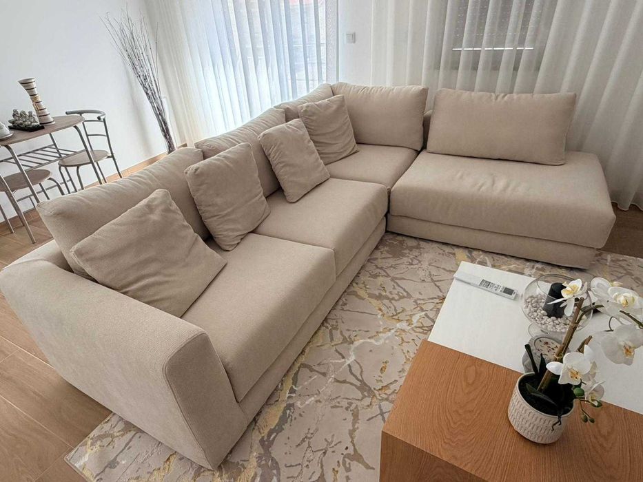 Sofa com chaise long
