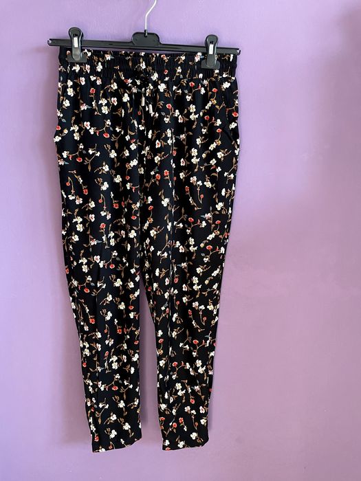 wiskoza spodnie w kwiaty amisu 36 czarne