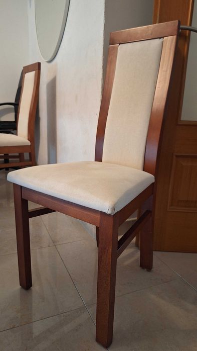 Mesa de jantar extensível madeira maciça + 4 cadeiras