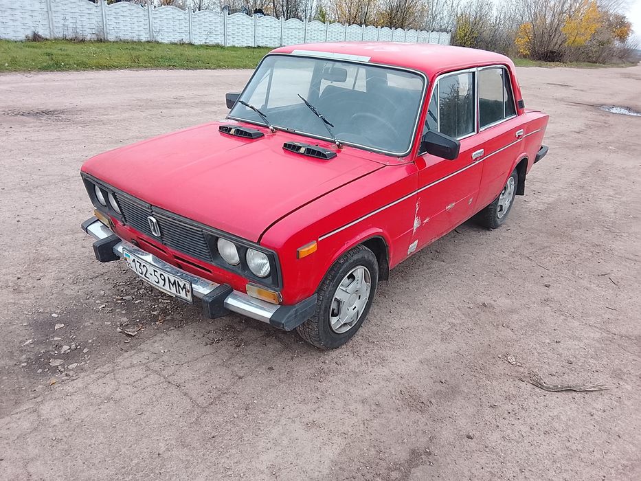 ВАЗ 2106 на ходу.