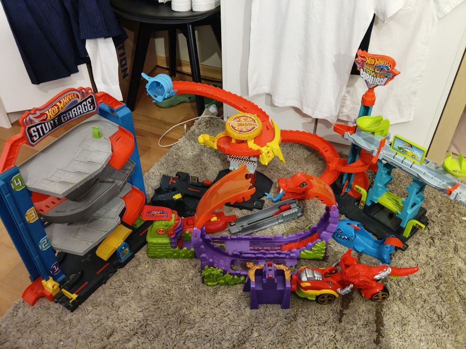 Zestawy torów hot wheels
