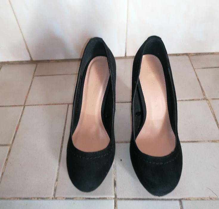 Sapatos de Salto Alto em camurça - Lefties