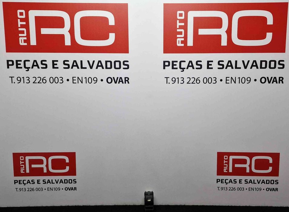 Comando / Botão / Interruptor Vidros Frente Direito 98044803ZD - PEUGEOT 3008 II SUV