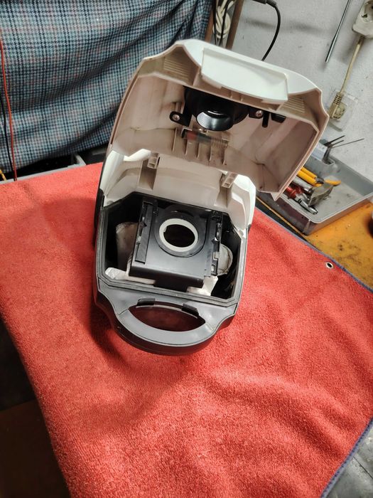 Aspirador Zanussi  1800W