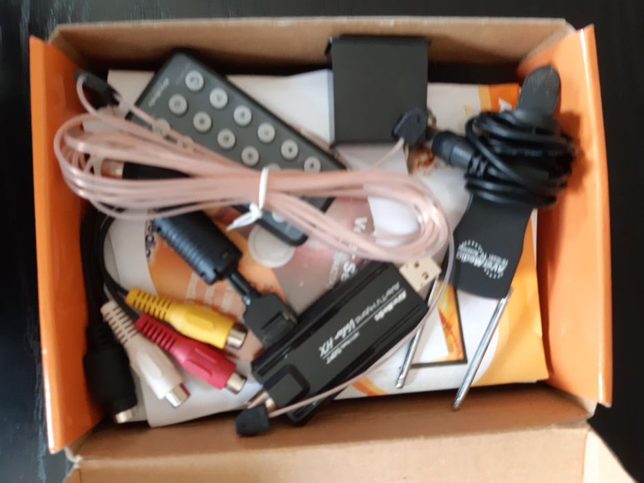 Digital TV, FM Radio, and More. For Sale or Exchange64740199186563122