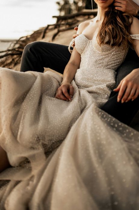 Весільна сукня А-силует