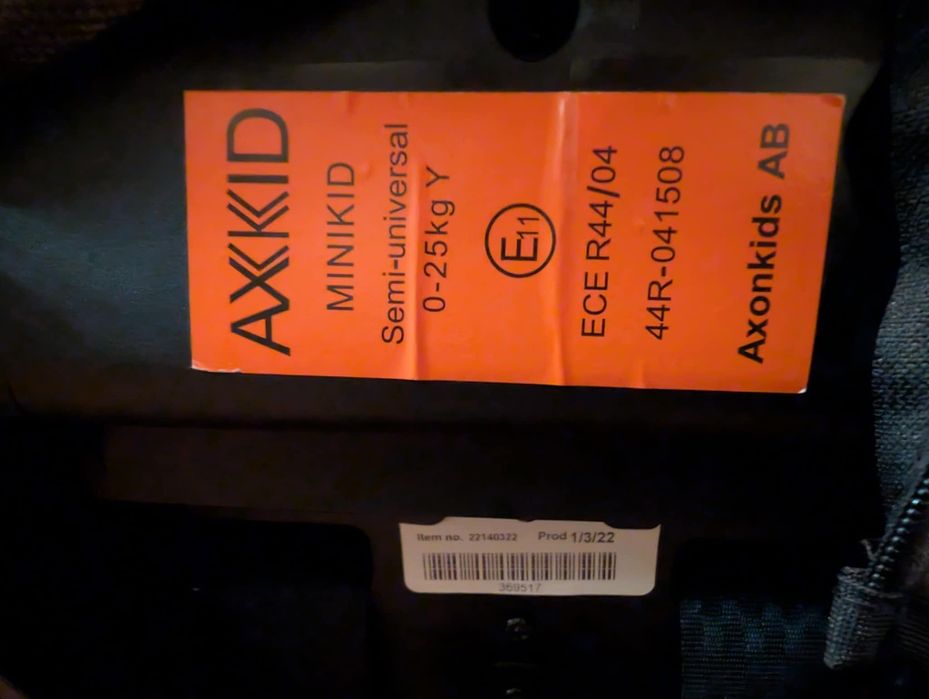 Fotelik samochodowy Axkid Minikid 0-25 kg